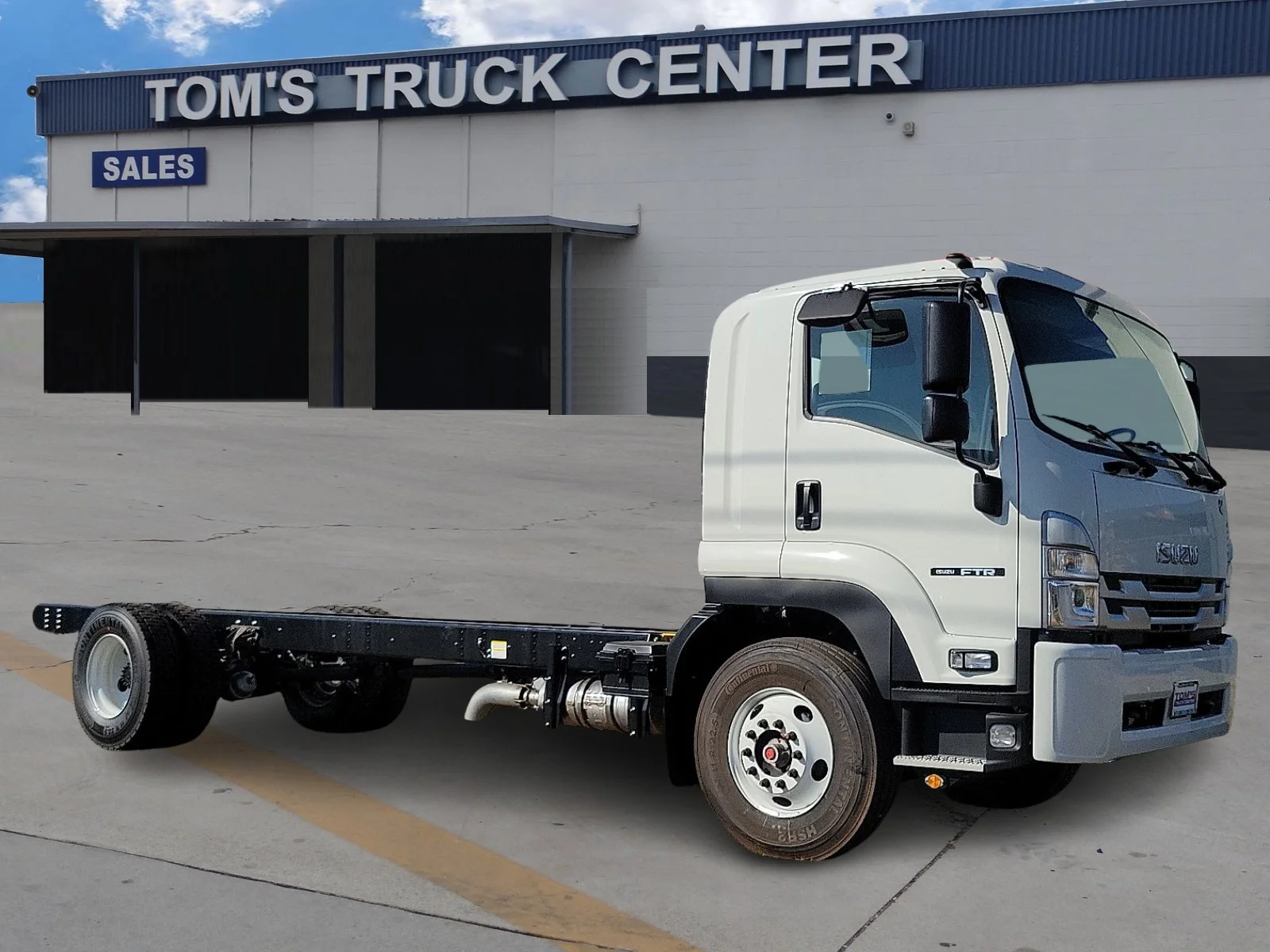 2026 Isuzu FTR's photo