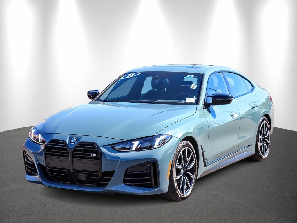 2026 BMW 4 Series photo 3
