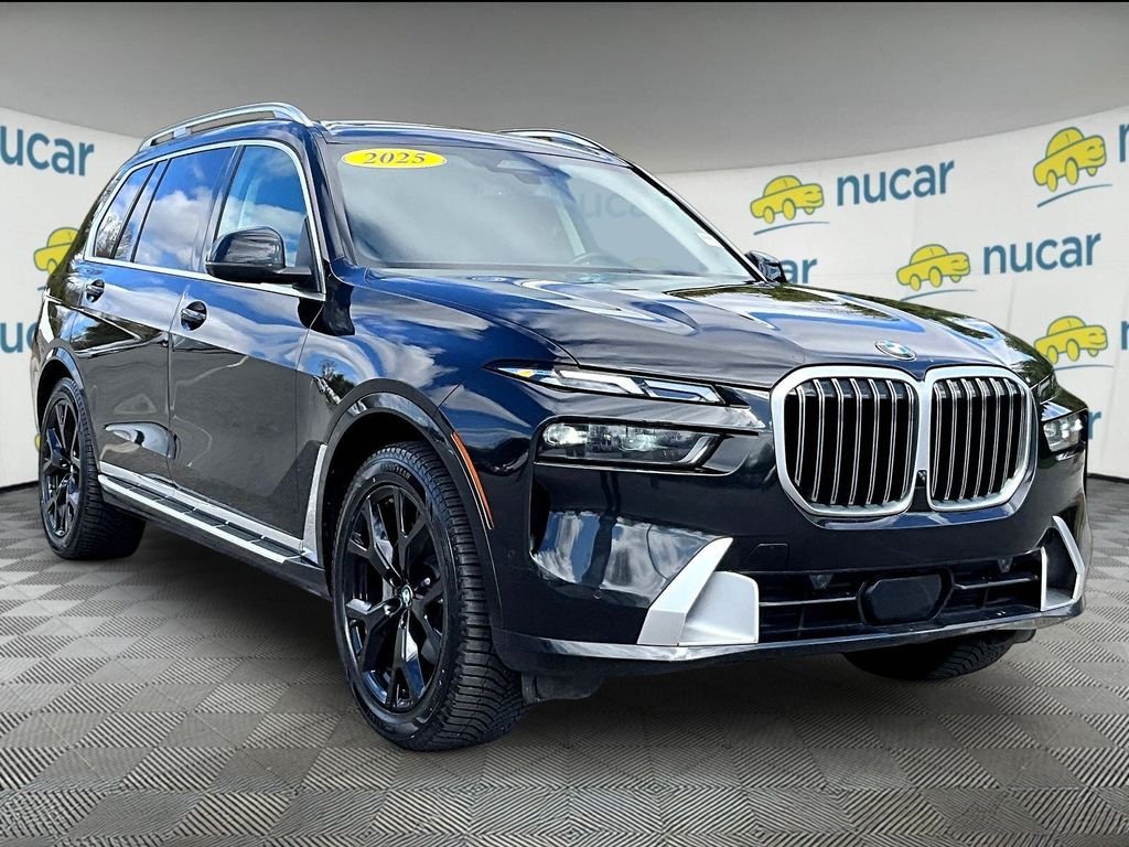 2025 BMW X7 xDrive40i's photo