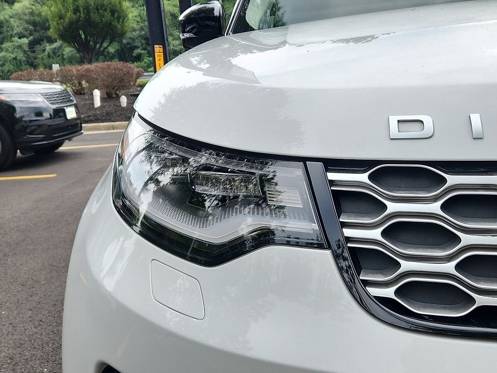 Used 2025 Fuji White Land Rover S image 9