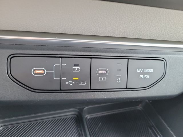 Certified Used 2025 Panthera Metal Kia SX Prestige image 37