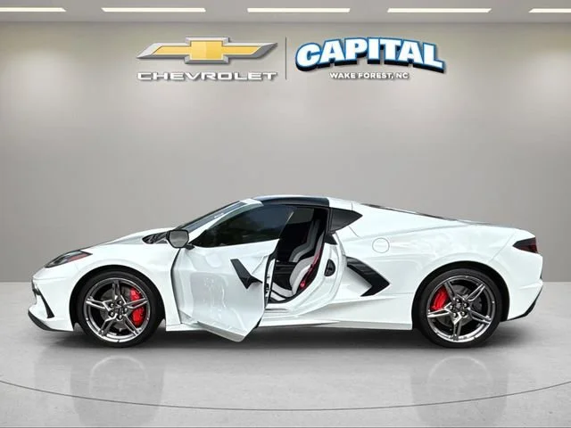 Used 2024 Arctic White Chevrolet 2LT image 12