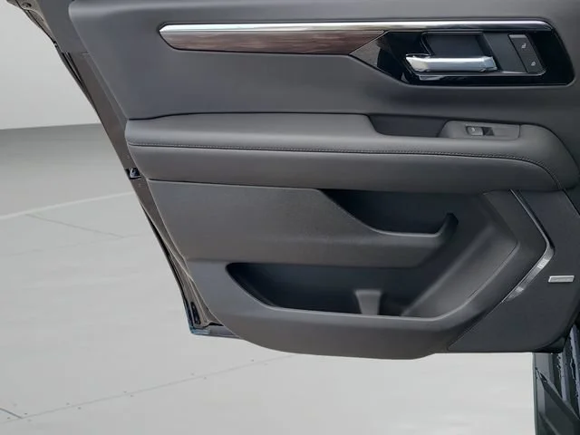 New 2026 Black Chevrolet LT image 18