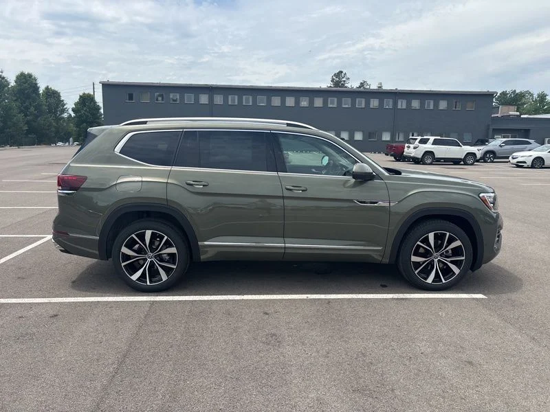 New 2026 Green Volkswagen 2.0T SEL Premium R-Line image 2