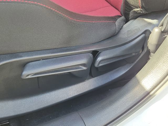 Used 2024  Honda Base image 19
