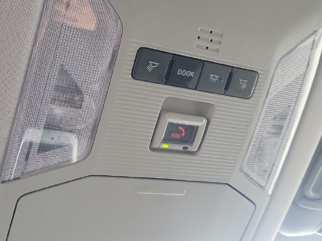 Used 2025 Red Toyota XLE image 19