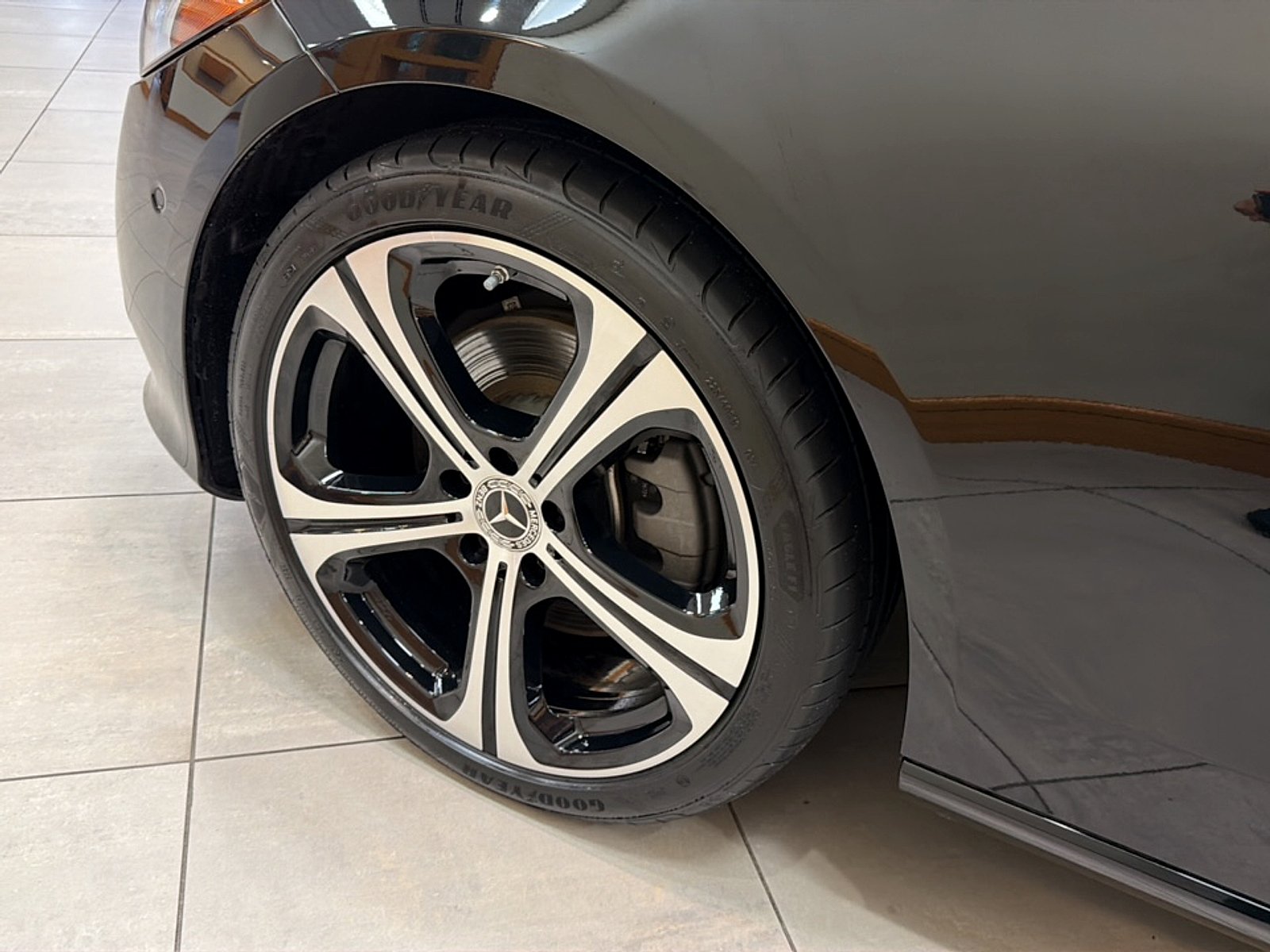 Used 2025 Black Mercedes-Benz  image 7