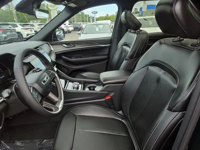 Used 2026 Black Jeep Limited image 35