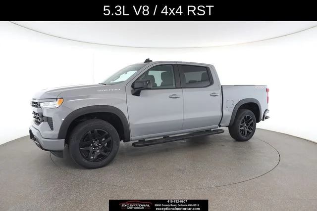 Used 2024 Gray Chevrolet RST image 4