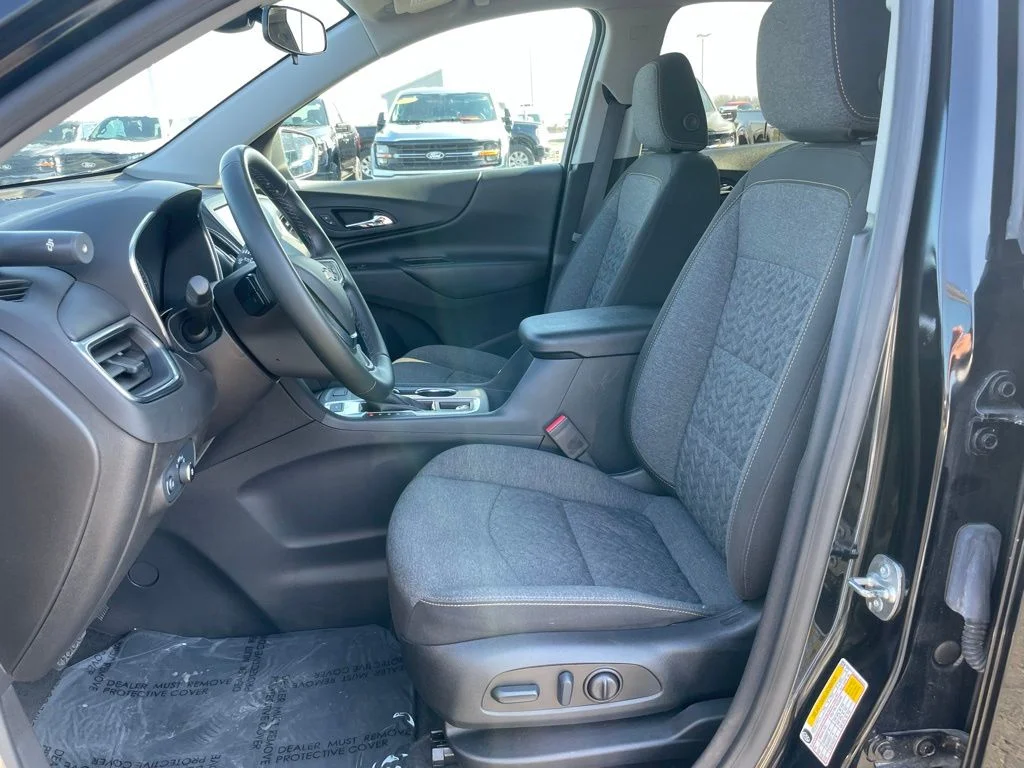 Used 2024 Mosaic Black Metallic Chevrolet LT image 7