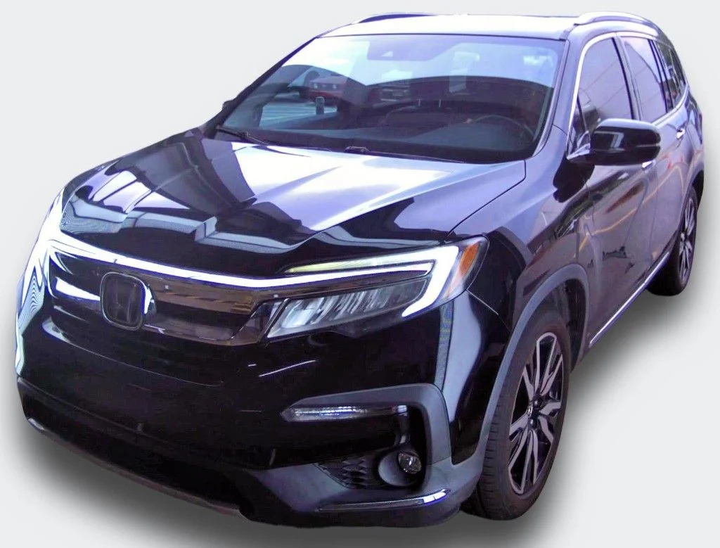 Used 2020  Honda Touring image 2