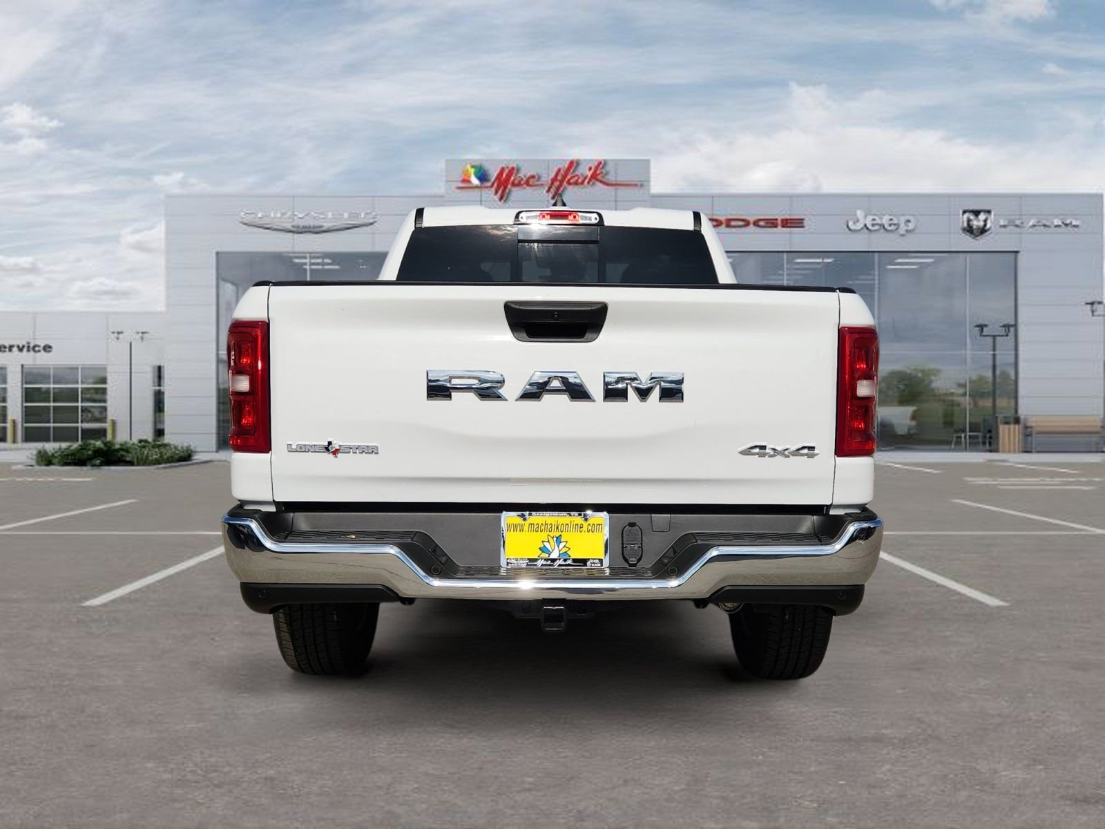 New 2026 Bright White Clear-Coat Exterior Paint RAM Big Horn/Lone Star image 4