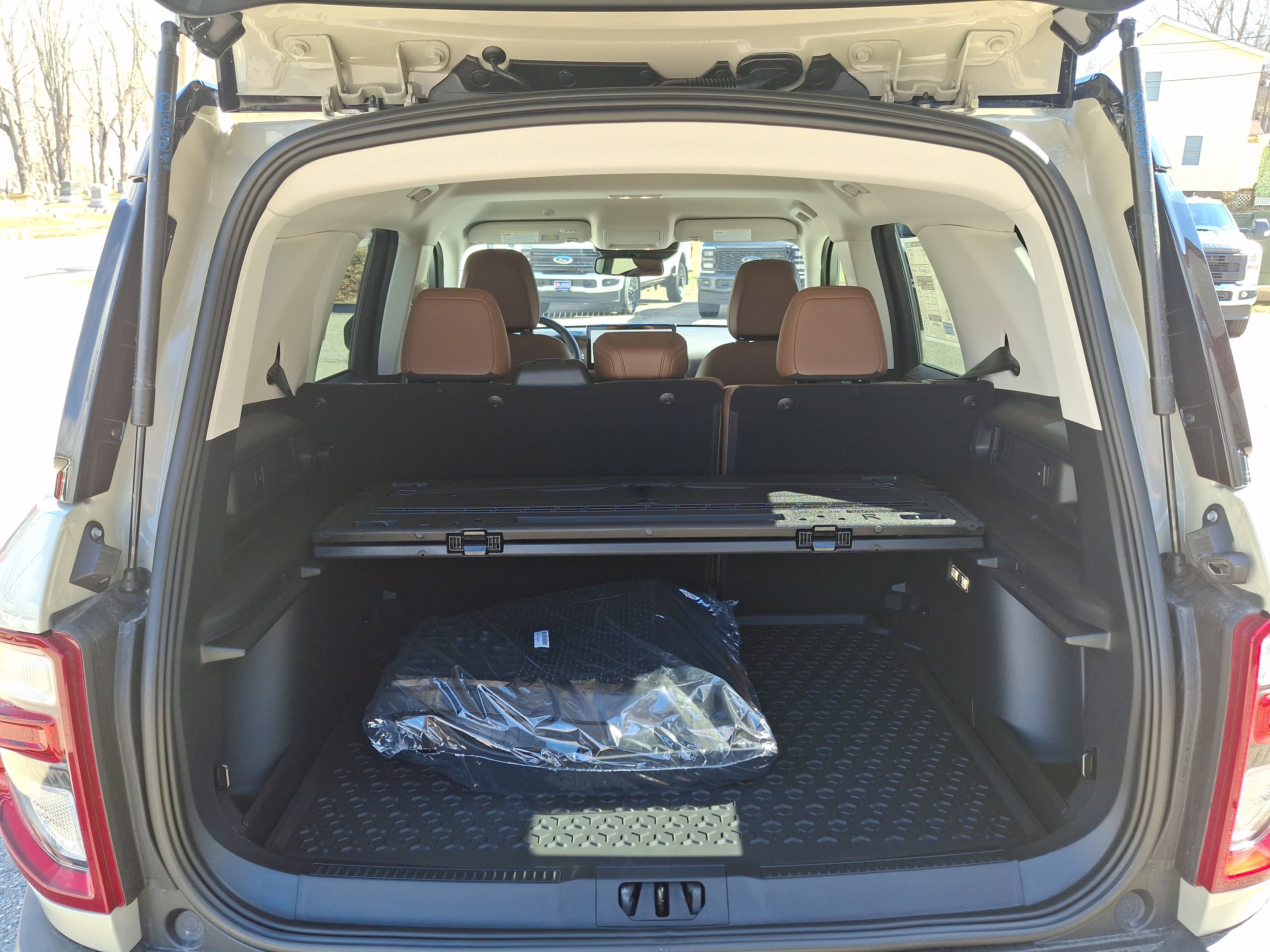 New 2025 Desert Sand Ford Outer Banks® image 18