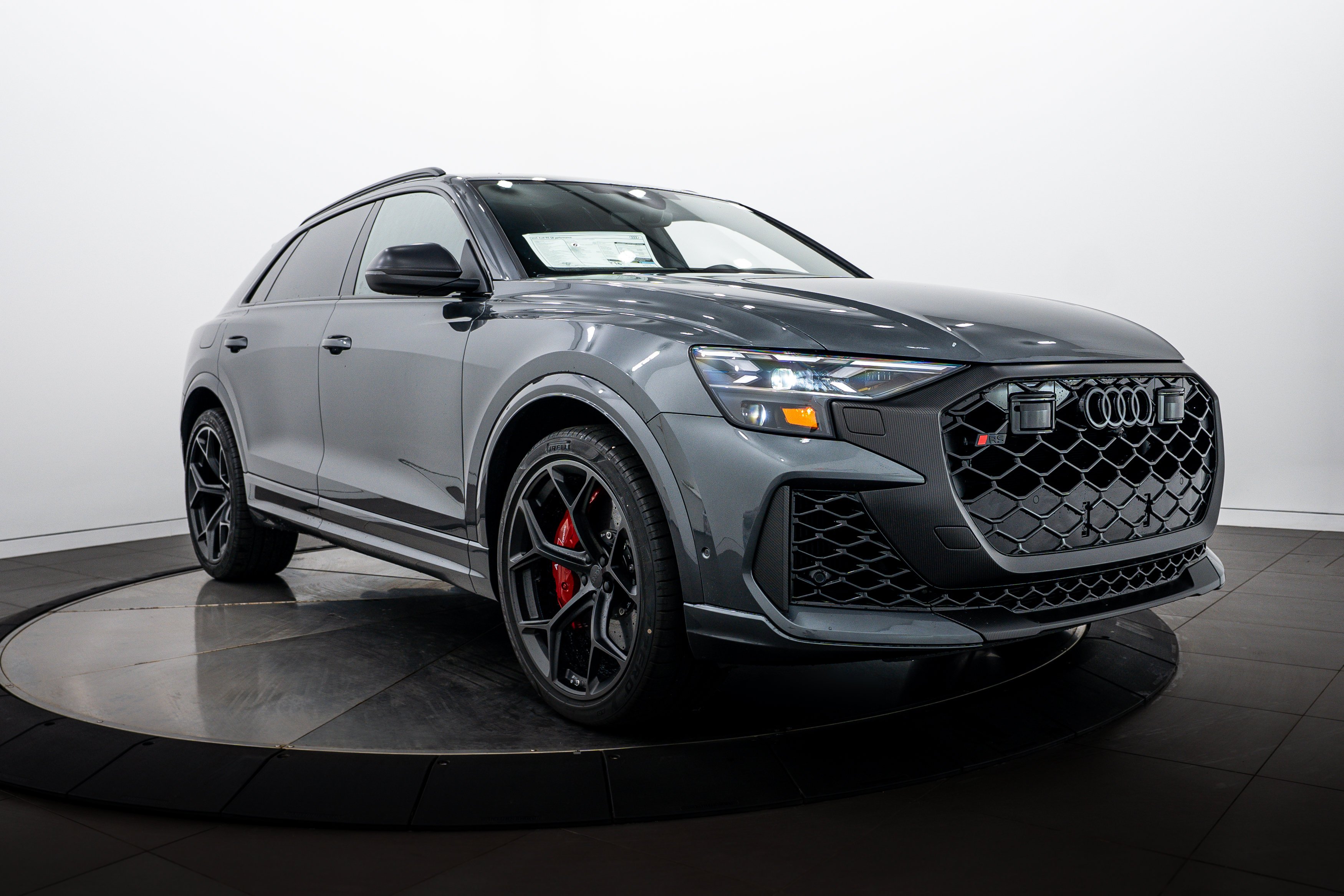 New 2026 DAYTONA GRAY Audi performance image 2