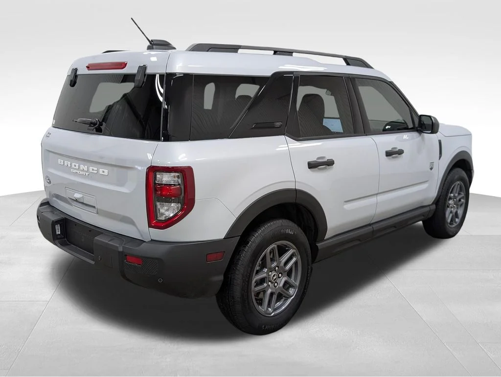 New 2026 Space White Metallic Ford Big Bend® image 17