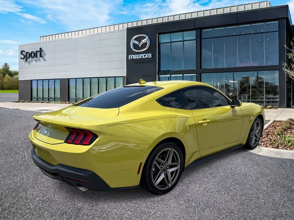 Used 2025 Yellow Ford EcoBoost image 3