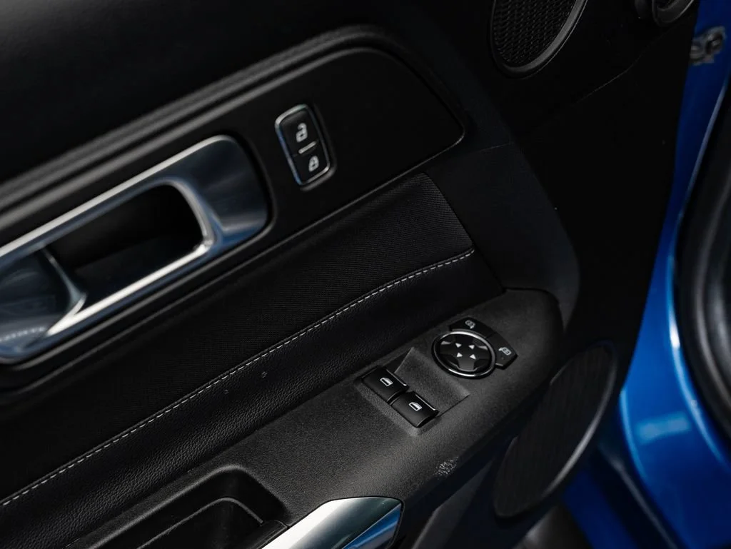 Used 2022 Atlas Blue Metallic Ford GT image 23
