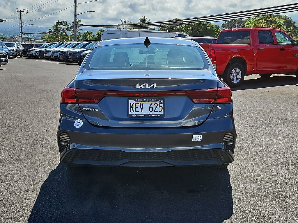 Used 2023 Gravity Gray Kia LXS image 14
