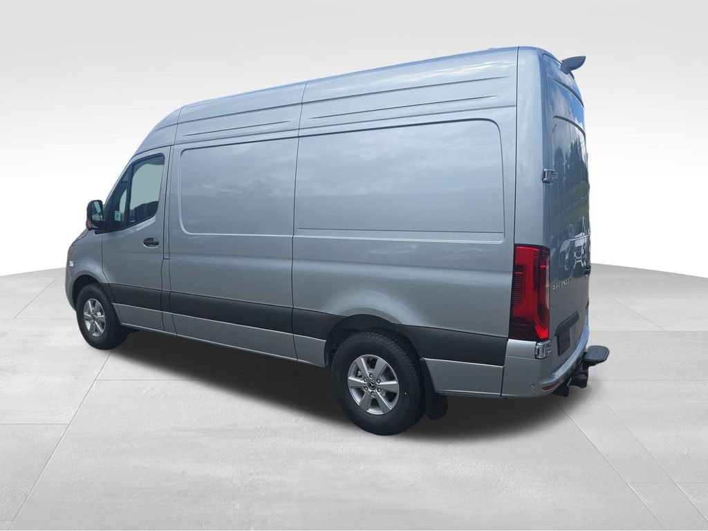 New 2026 high-tech silver metallic Mercedes-Benz Cargo 144 WB image 3
