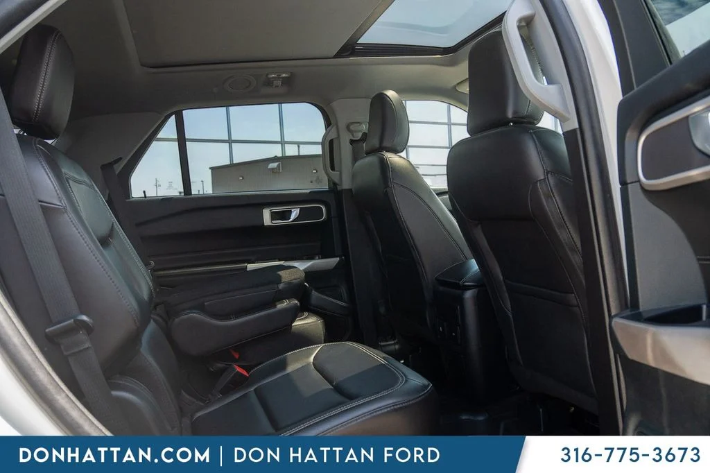 Used 2023 White Ford XLT image 24