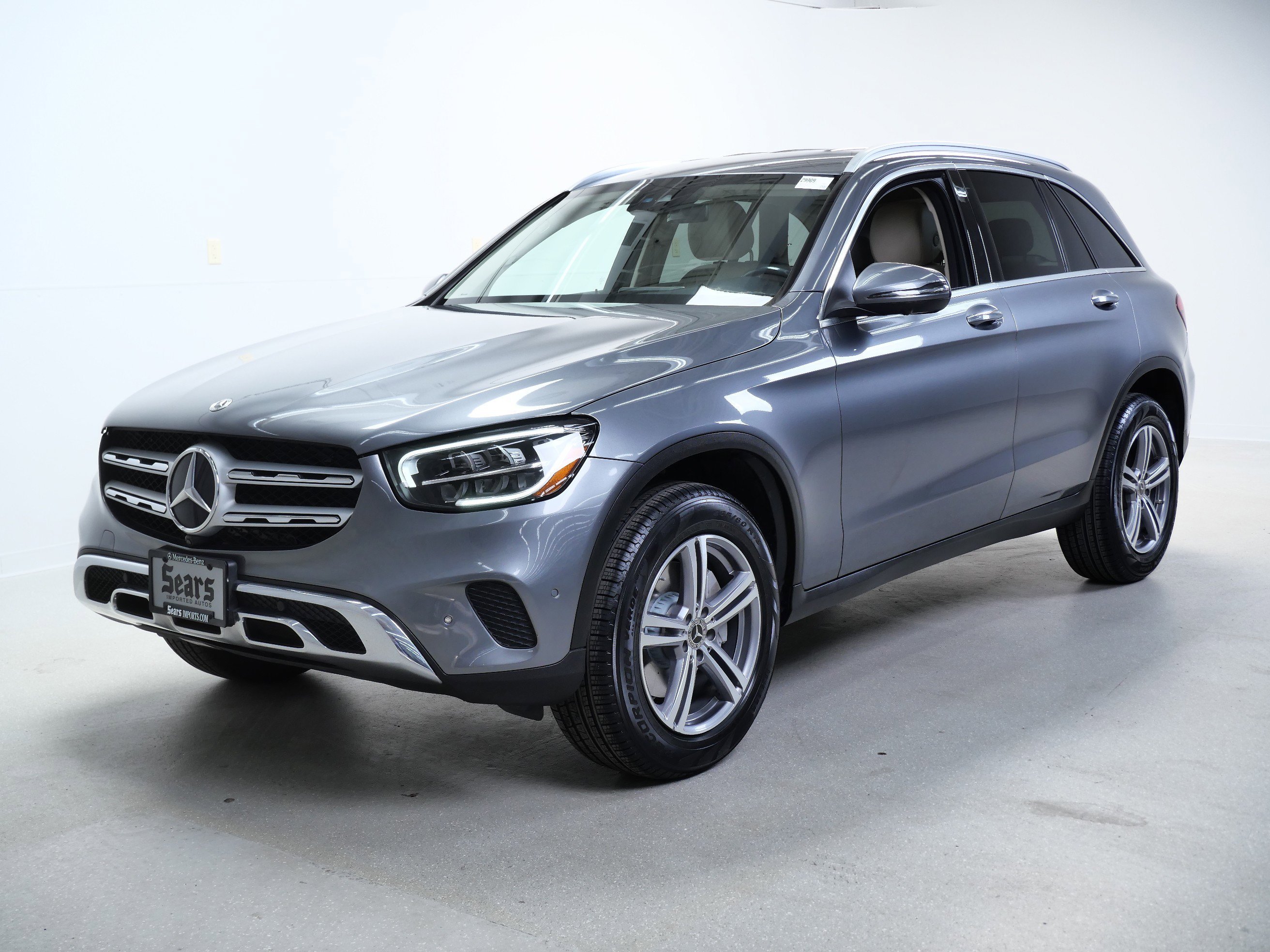 Used 2022 Selenite Grey Metallic Mercedes-Benz GLC 300 image 9