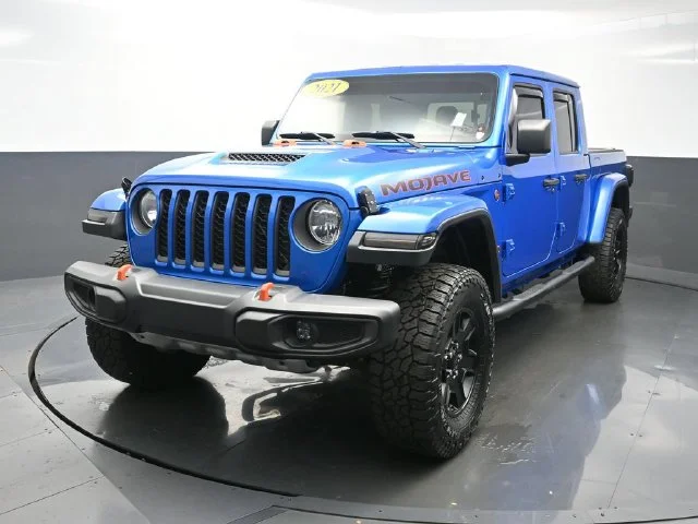 Used 2021 Blue Jeep Mojave image 1