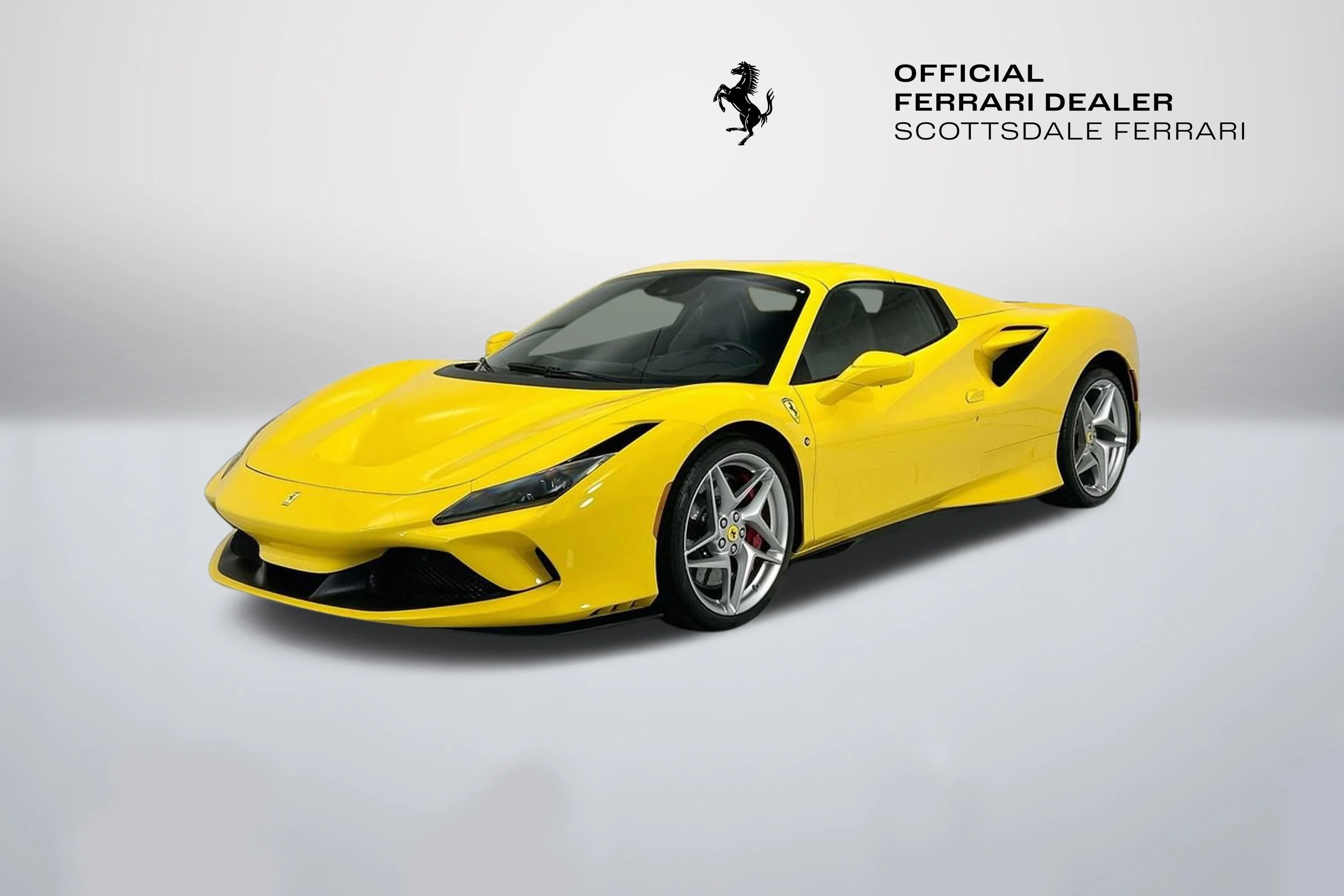 Used 2022 Giallo Modena Ferrari  image 9
