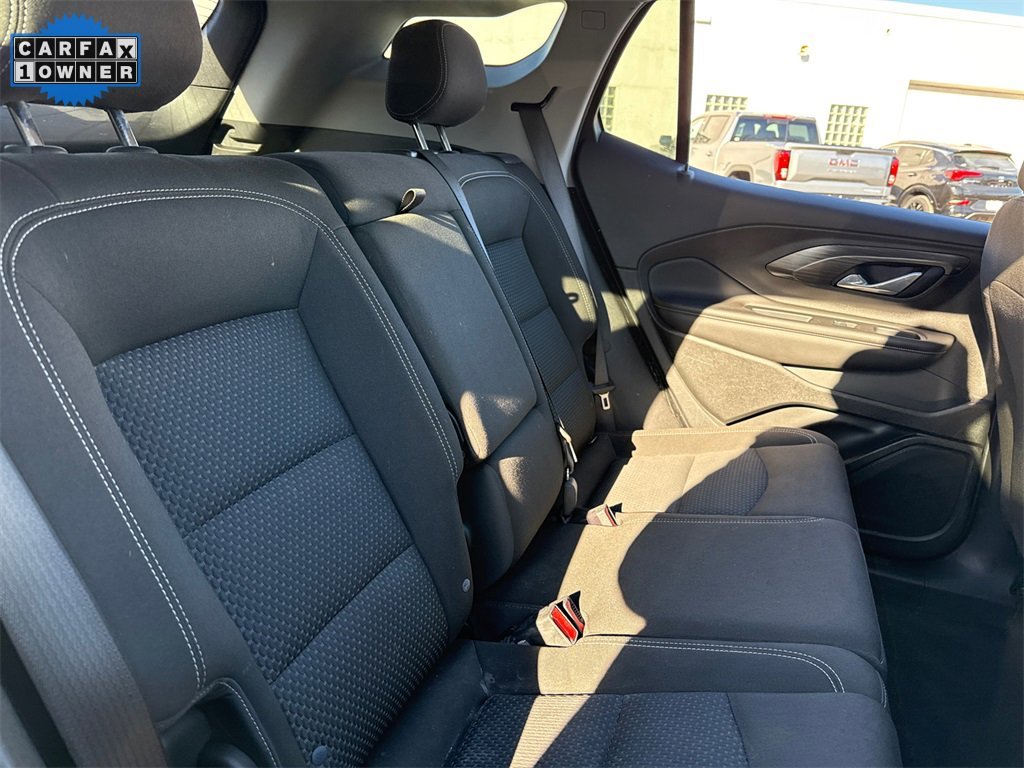2023 GMC TERRAIN - Image 31