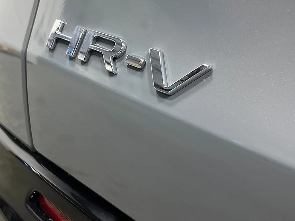 New 2027 Gray Honda EX-L image 6