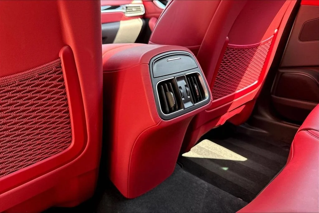 Used 2022 Bianco Maserati GT image 12
