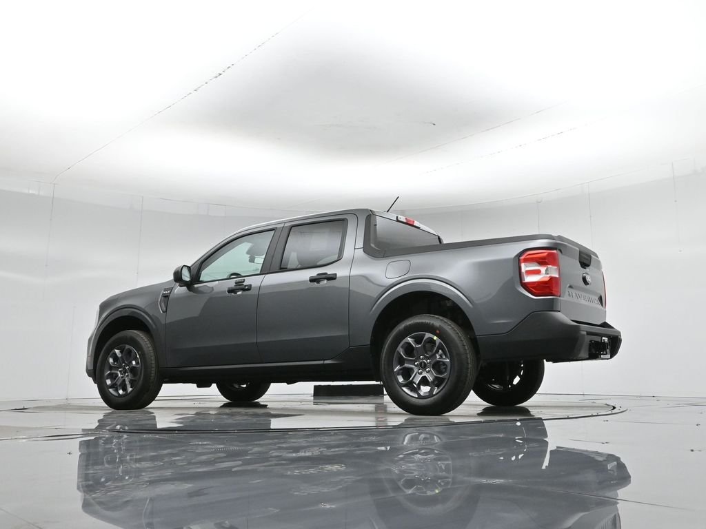 New 2026 Carbonized Gray Metallic Ford XLT image 48