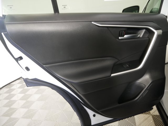 Used 2022 White Toyota XLE w/ Weather Pkg & Convenience Pkg image 12