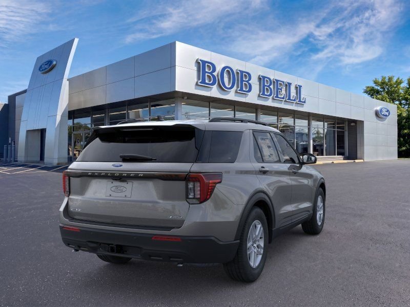 New 2026 Gray Ford Active image 8