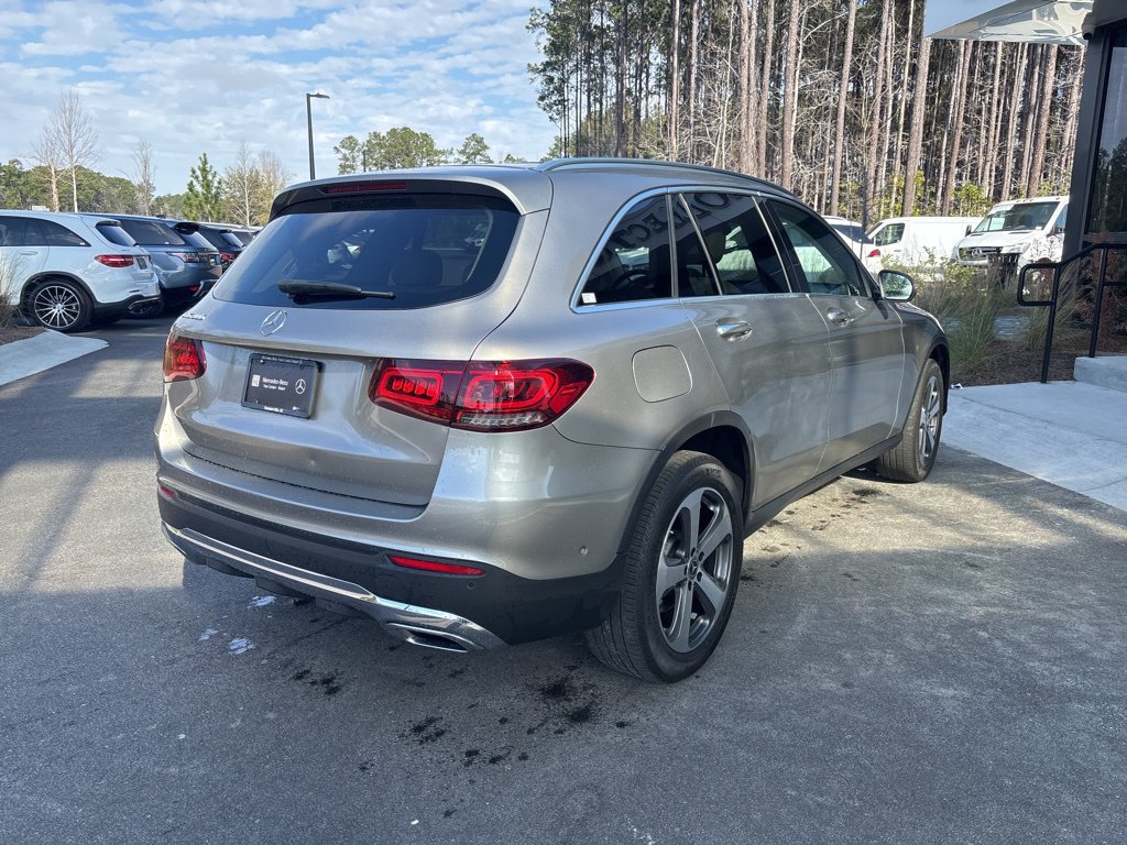 Used 2022 Gold Mercedes-Benz GLC 300 image 5