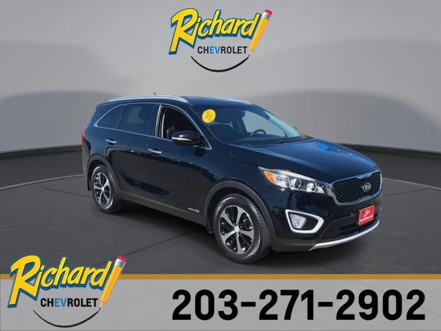 Used 2017 Kia Sorento EX with VIN 5XYPHDA58HG324408 for sale in Cheshire, CT