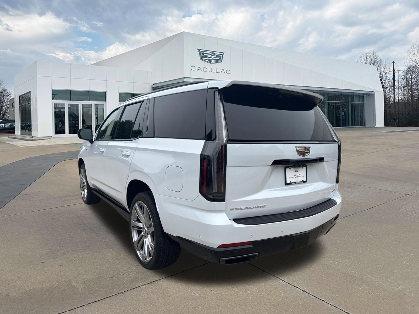 New 2026 Vibrant White Tricoat Cadillac Platinum Sport image 5