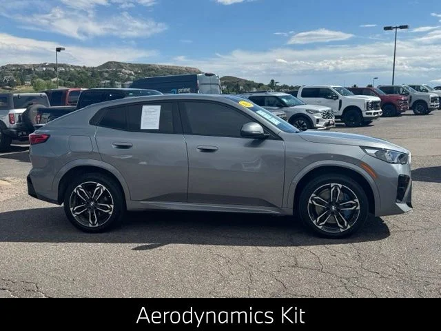 Used 2025 Gray BMW xDrive28i image 7