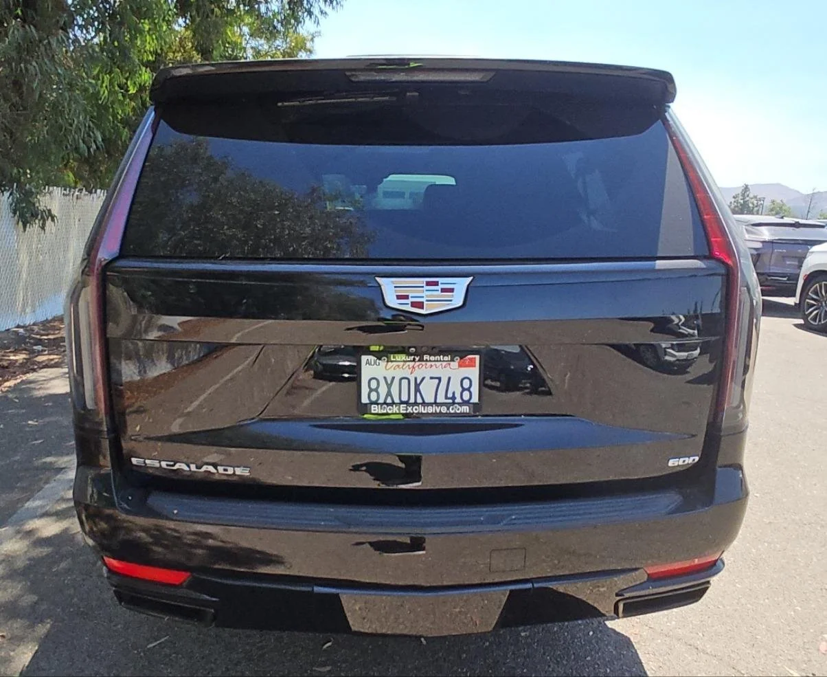Used 2021 BLACK RAVEN Cadillac Sport image 21