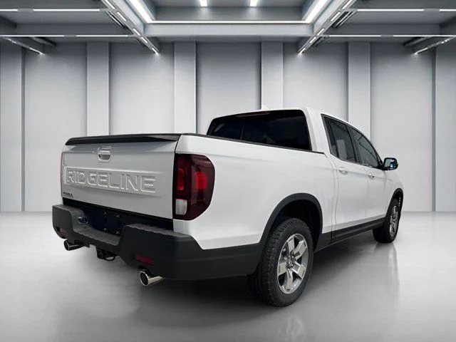 New 2026 Platinum White Pearl Honda RTL image 6