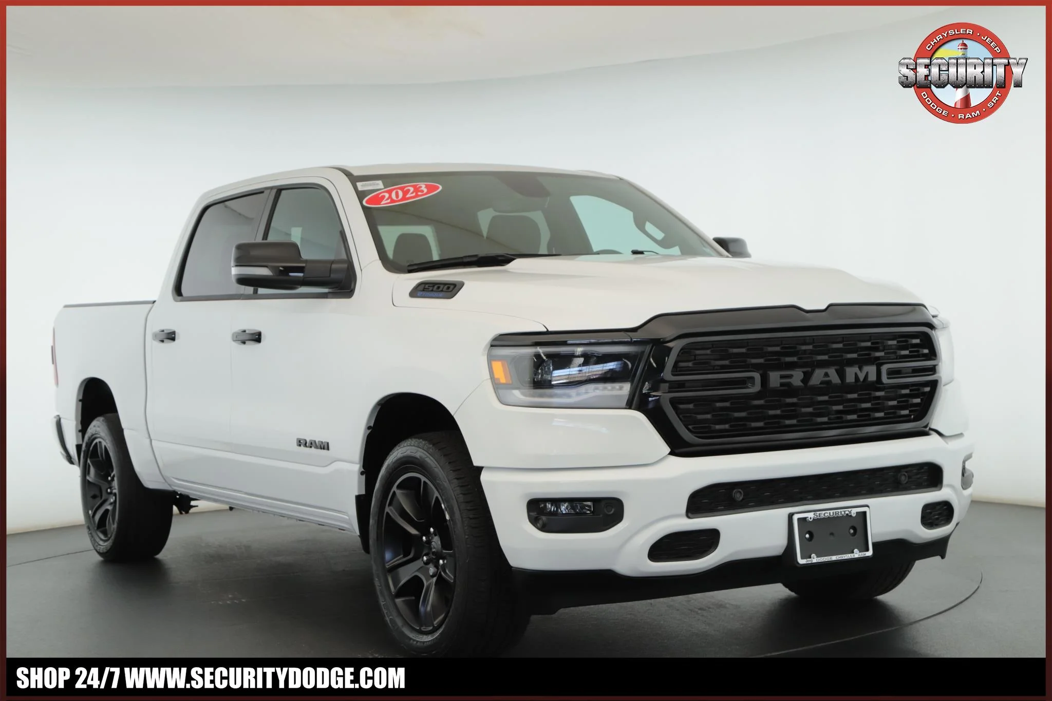 2023 RAM 1500 Big Horn/Lone Star 4x4 Crew Cab 5'7's photo