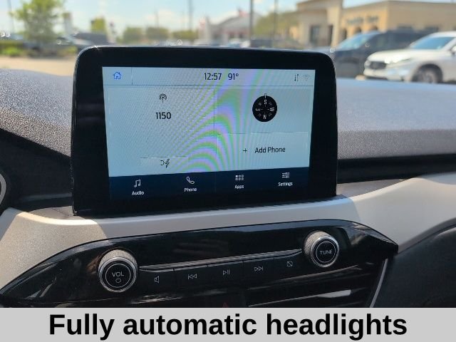 Used 2021 White Ford SE image 7