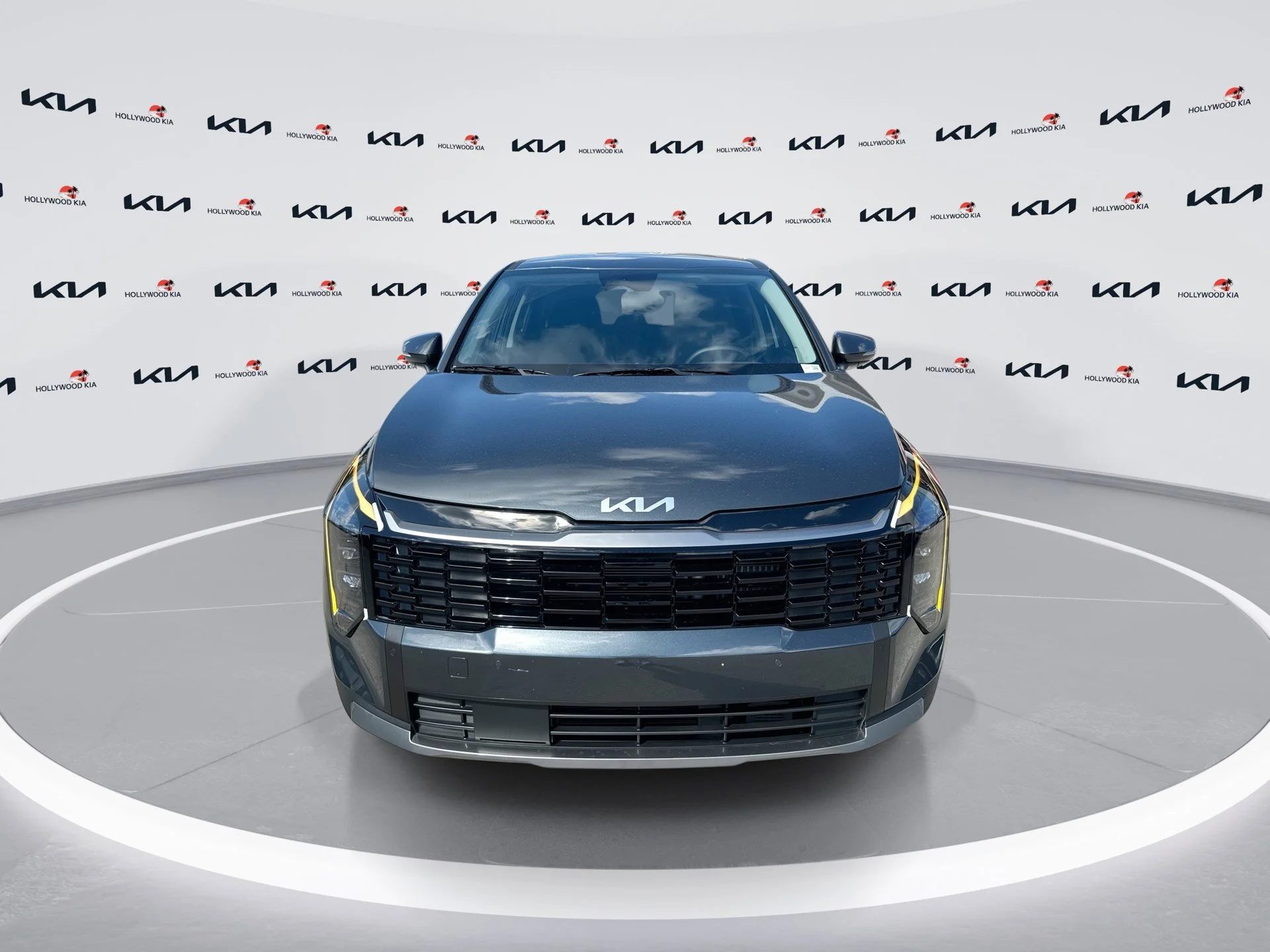 New 2026 Gravity Gray Kia S image 3
