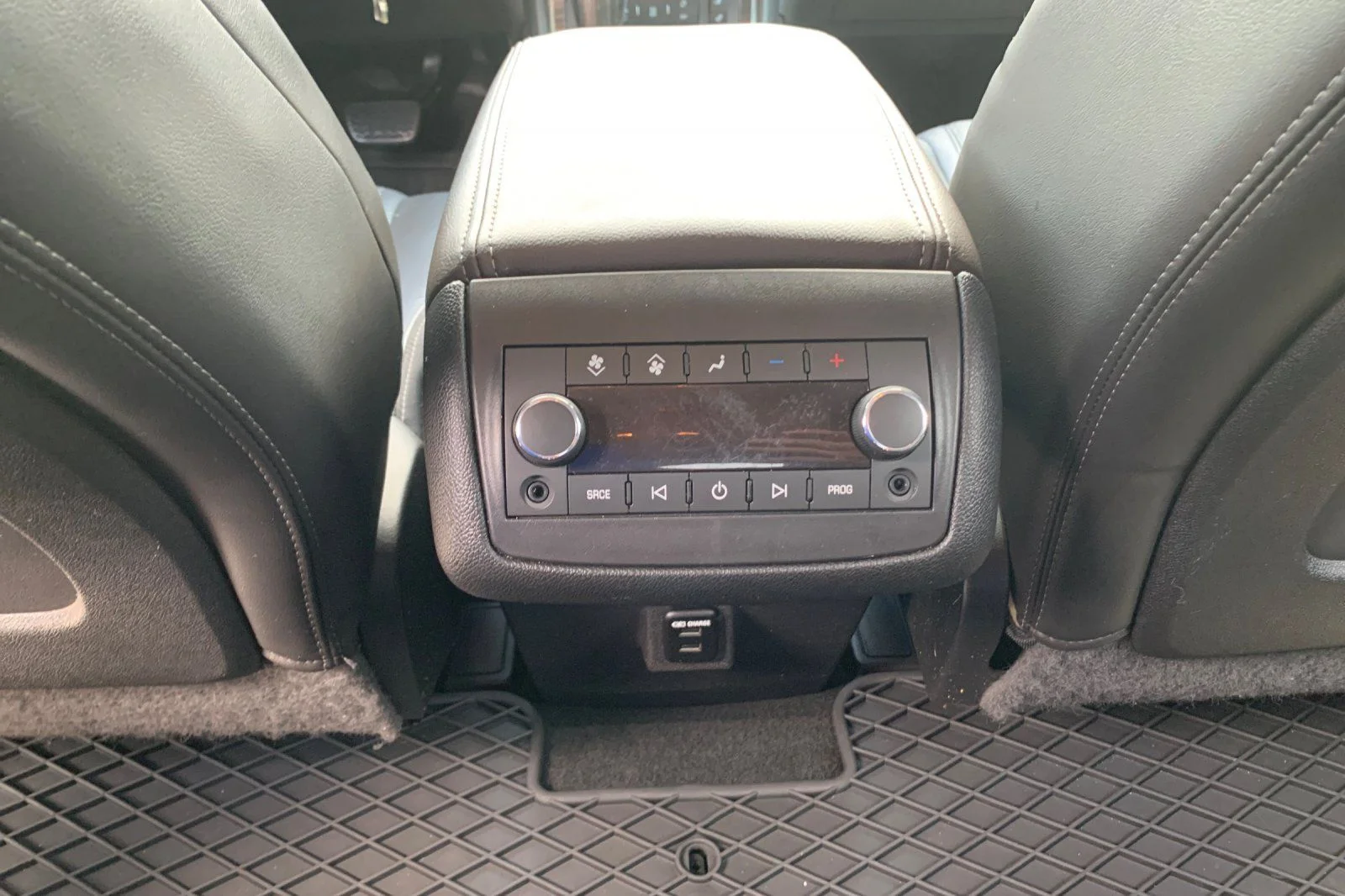 Used 2016 Silver GMC SLT-1 image 15