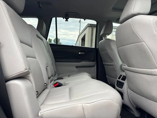 Used 2021 Blue Honda EX-L image 15