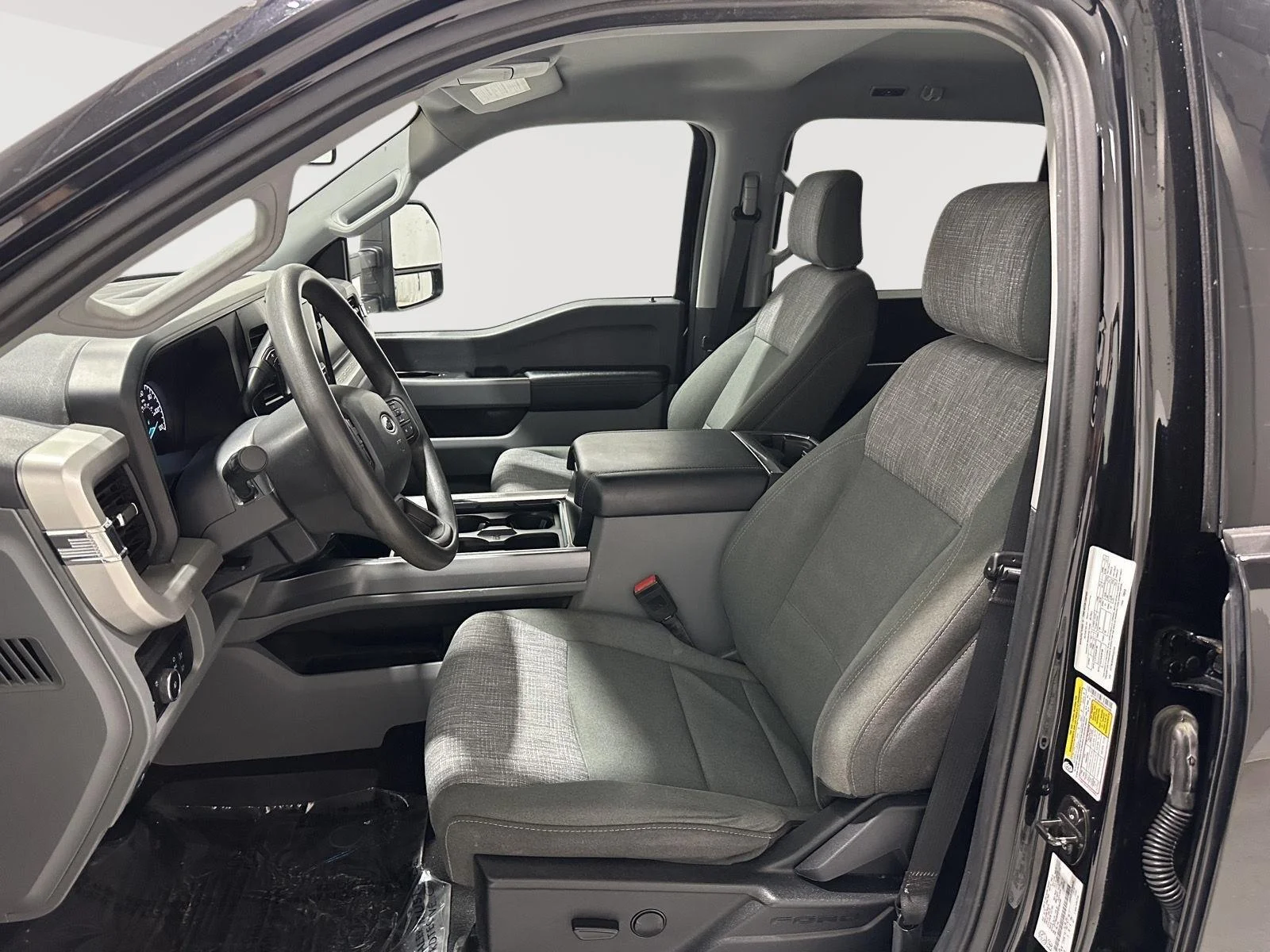 Used 2023 Agate Black Metallic Ford XL image 19