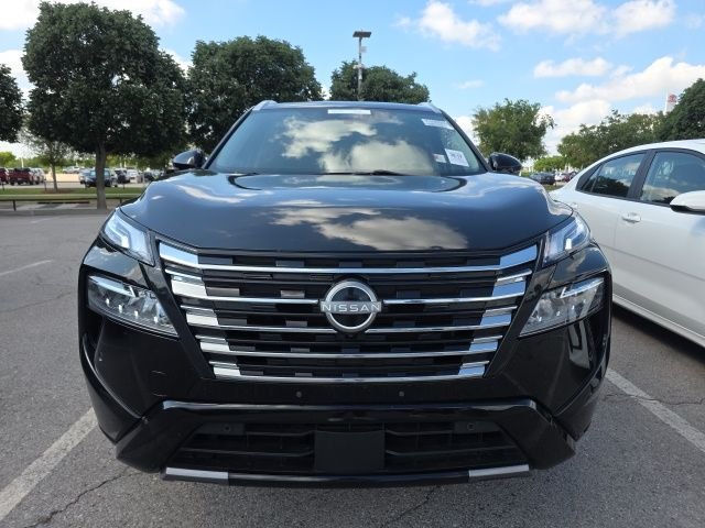 Used 2024 Black Nissan Platinum image 2