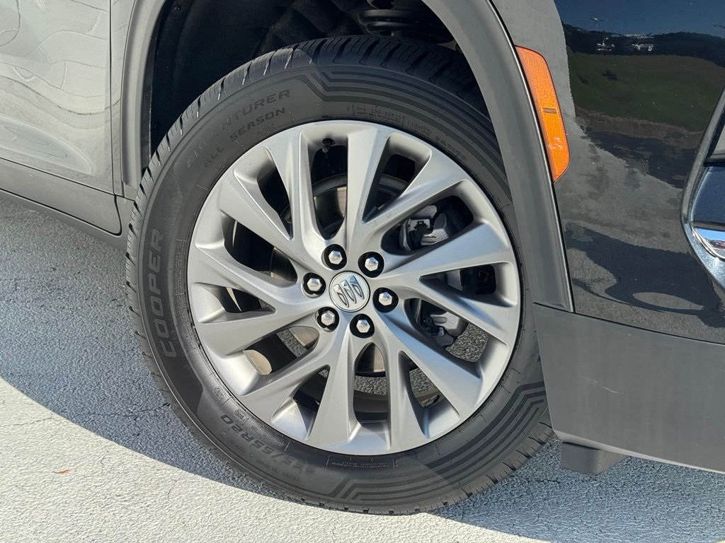 Used 2025 Black Buick Preferred image 6