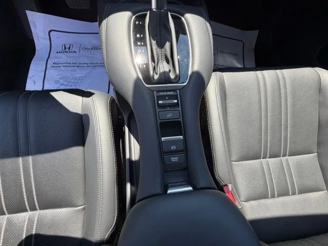 Used 2024 Gray Honda EX-L image 32