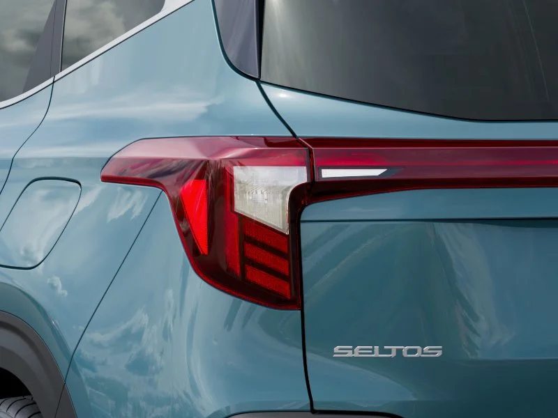 New 2026 Pluton Blue / Black Roof Kia SX image 11
