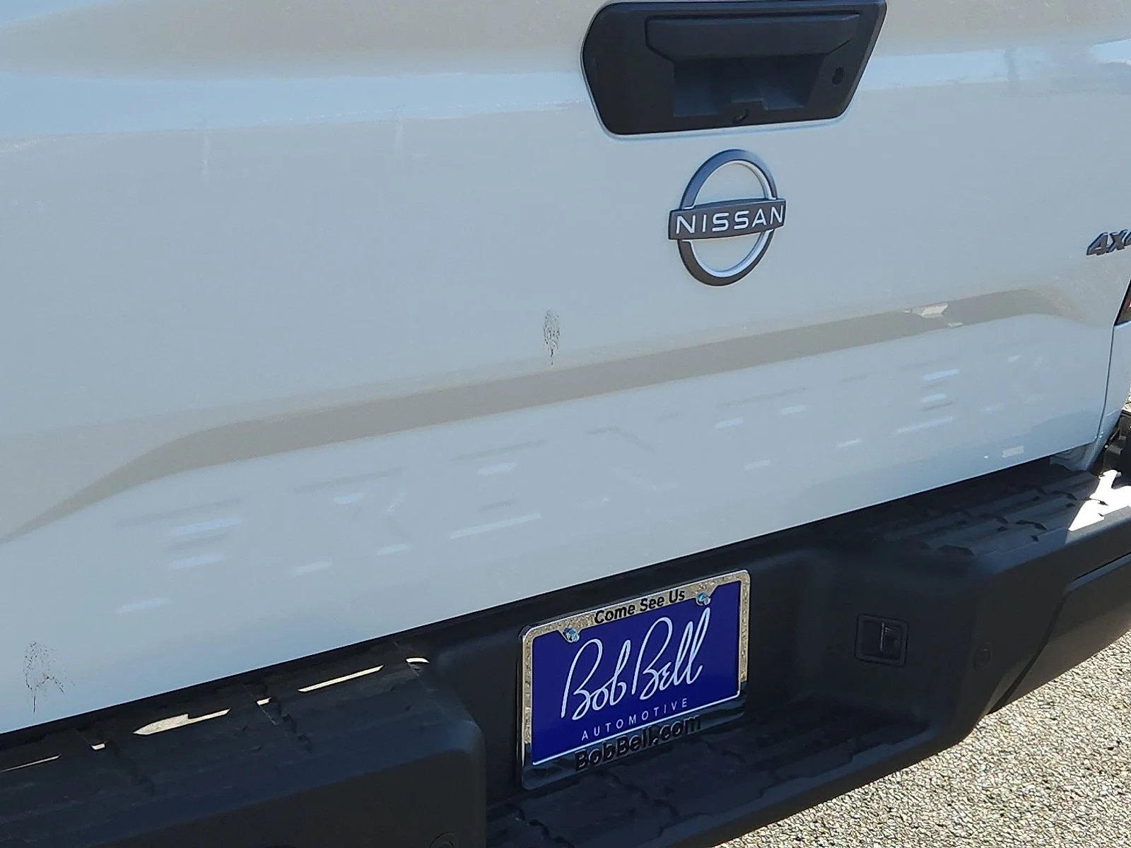 New 2026 Glacier White Nissan Crew Cab S image 17